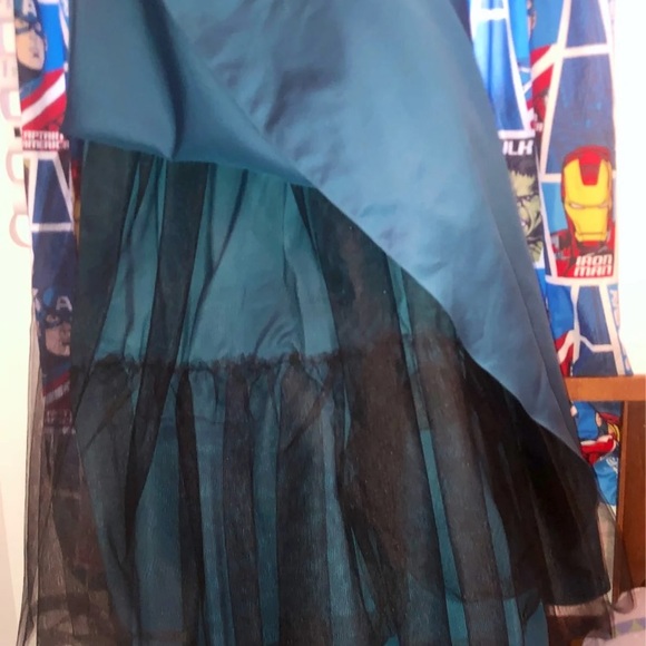 Prom dress - Picture 3 of 3